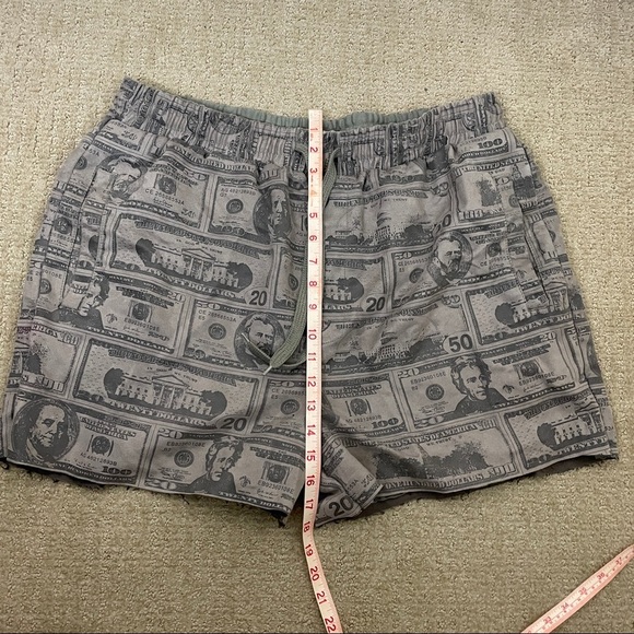 Burgundy Money Shorts Size XXL - Picture 7 of 7